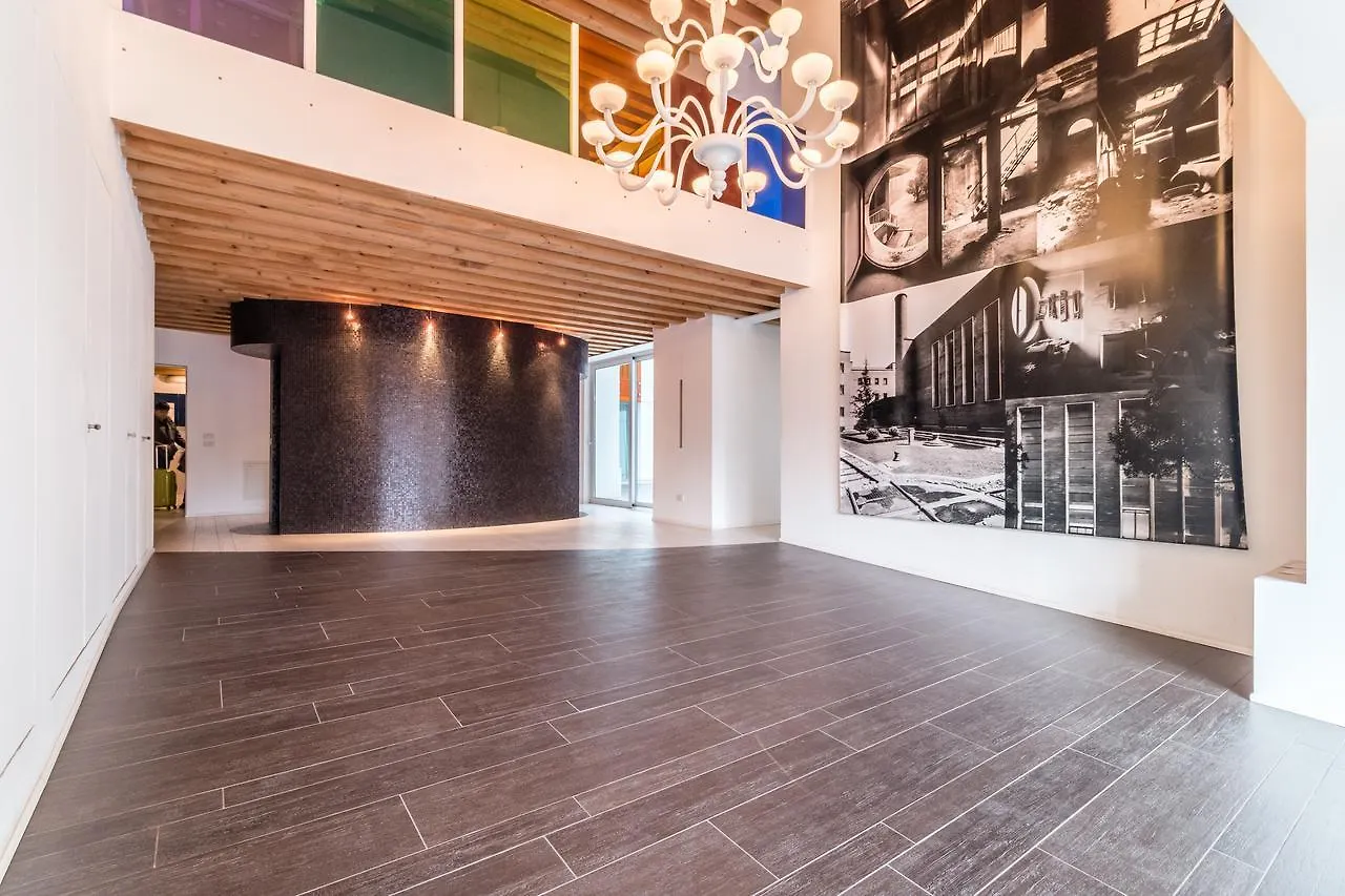 Centrale Mazzoni 10 Veneza Apartamento